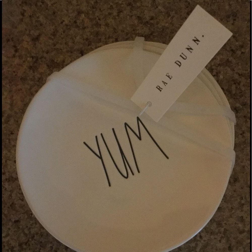 Set of 4 YUM “Rae Dunn “ desert plate